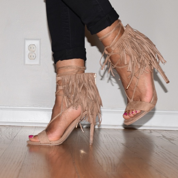 Breckelles Suede Peep Toe Fringe Tie Stiletto Sandal Size 9 - Picture 2 of 5
